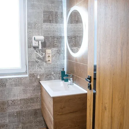 Oazis Tapolca Apartman Miszkolc Zewnętrze zdjęcie